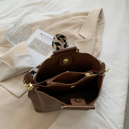 Bolsa Mensajera Versátil para Mujer - Estilo Moderno Multiuso - Image 17
