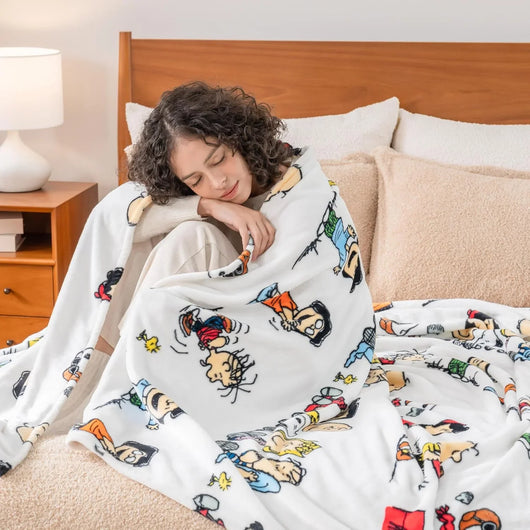 Cobija de felpa Peanuts Velvet Loft Snoopy 140 x 178 cm – Diseño The Flying Ace, oficial y ultra suave - Tekeno