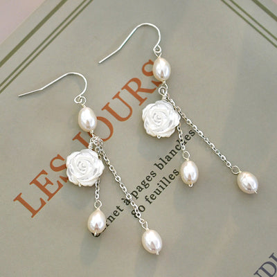 Aretes de Perla de Agua Dulce Camelia Elegantes - Image 2
