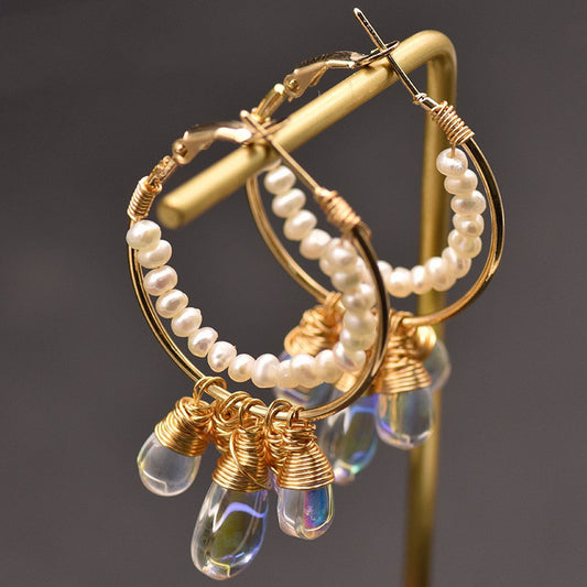 Aretes de Perla de Agua Dulce y Cristal Checo en Círculo