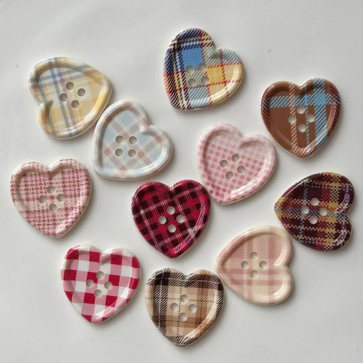 Botón Decorativo de Corazón a Cuadros - Image 43