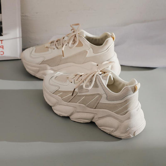 Zapatillas Deportivas Blancas Versátiles de Alto Rendimiento - Image 13