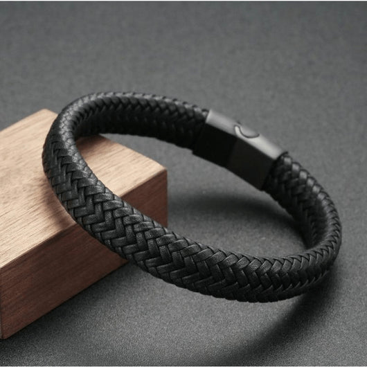 Pulsera de Cuero Vintage para Hombre con Cierre Magnético - Image 2