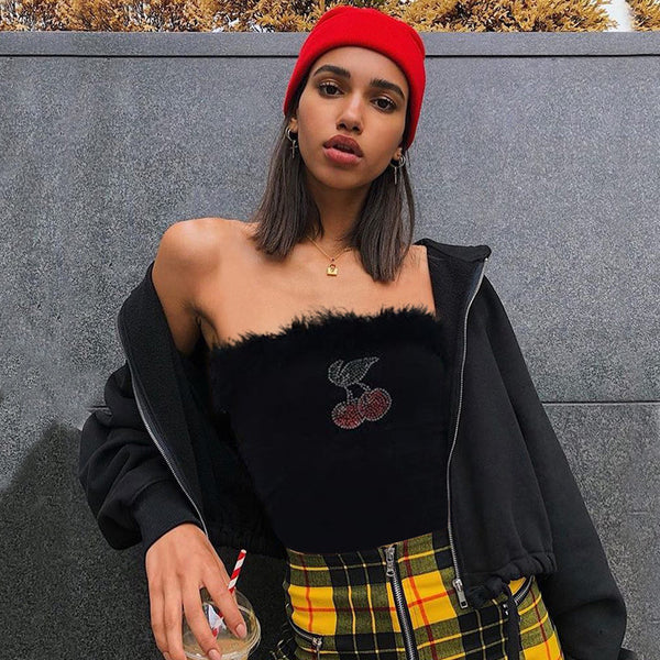 Chaleco Elegante Estilo Euro Americano con Cuello Envolvente y Detalles Perforados