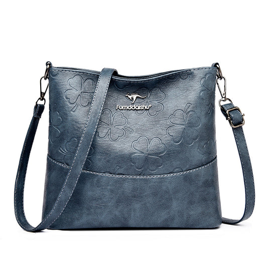 Bolso Bucket de Cuero Genuino con Grabado - Gran Capacidad para Mujer - Image 9