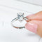 Anillo de Moissanita 2 Quilates Forma Gota Color D de Lujo
