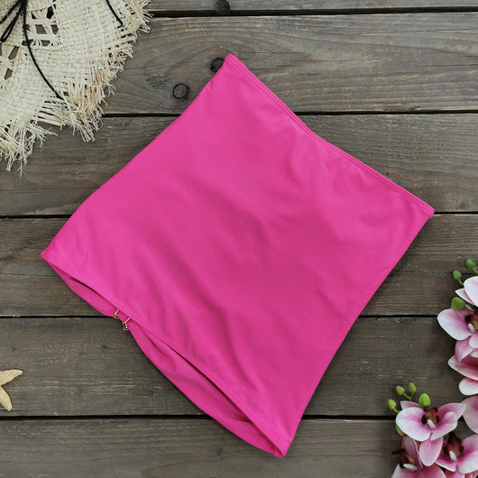 Traje de Baño Enterizo Elegante con Falda y Escote Hueco - Image 48