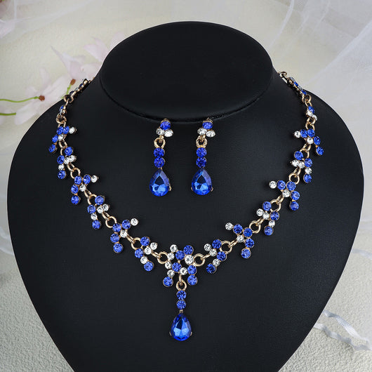 Conjunto de Aretes y Collar con Perlas y Cristales para Mujer - Image 18
