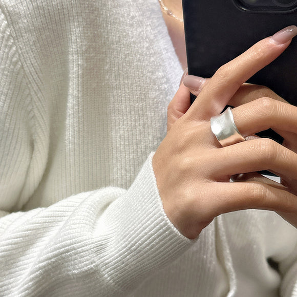 Anillo de Plata Esterlina 925 Acabado Mate Diseño Exclusivo
