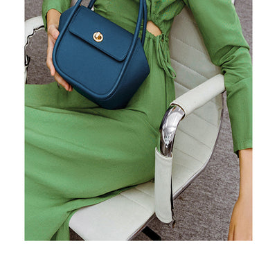 Bolso Tote de Cuero con Ala Cruzada - Image 5