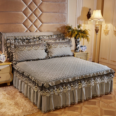 Cubrecama Acolchado de Encaje Premium para Cama Matrimonial 1.8m - Image 9