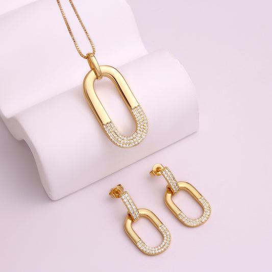 Collar con Aretes de Circonia Ovalada Incrustada para Mujer