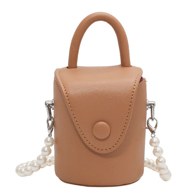 Bolsa Mensajera con Cadena de Perlas Beige - Image 8