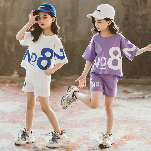 Conjunto Deportivo Niña Manga Corta - Cómodo y Versátil