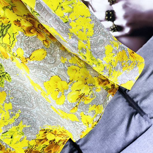 Camisa Hawaiana Amarilla Suelta con Hombreras Acolchadas para Hombre - Image 10