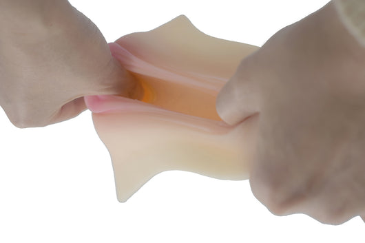 Prenda Íntima Simulada en Silicona de Uso Cruzado - Image 5