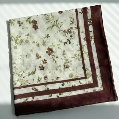 Pañuelo Estampado con Flores Pequeñas - Diseño Clásico - Image 10