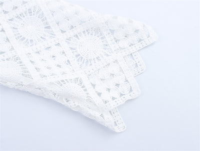 Blusa Elegante con Cuello en V y Bordados para Mujer - Image 10