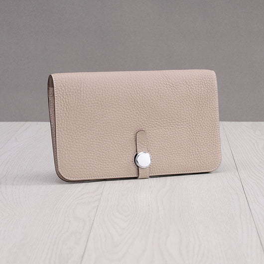 Bolso Grande de Cuero Genuino para Mujer con Amplia Capacidad - Image 2
