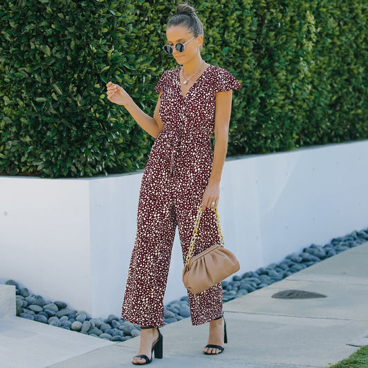 Jumpsuit Floral de Gasa para Mujer - Escote en V, Diseño Europeo - Image 4