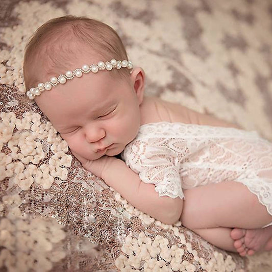 Diadema Infantil con Perlas y Flores - Image 2