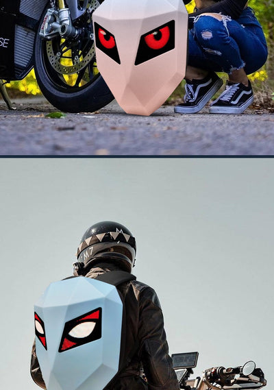 Mochila Impermeable con Casco de Motocicleta y Luz Nocturna - Image 14