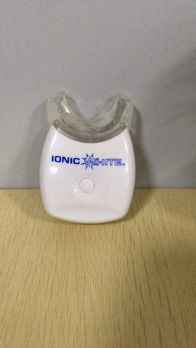 Dispositivo Profesional de Blanqueamiento y Limpieza Dental - Image 3