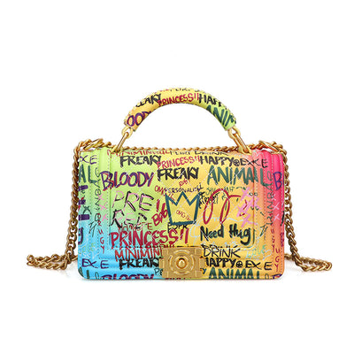 Bolso de Mano Elegante con Cadena Rombo y Diseño Graffiti
