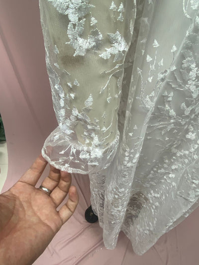 Vestido de Novia Elegante con Mangas de Encaje para Cena y Eventos - Image 11