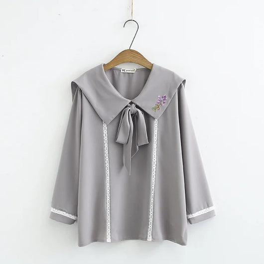 Blusa Talla Grande con Cuello Marino y Bordado Lavanda - Image 8