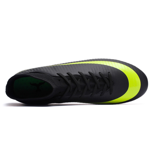 Zapatos de Fútbol Spike - Rendimiento y Control Total - Image 3