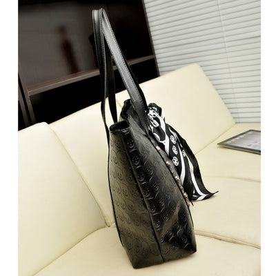 Bolso de Cuero PU con Calavera - Cartera Grande Impermeable para Mujer - Image 3