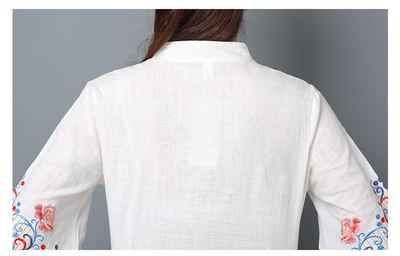Camisa Elegante con Cuello Alto y Bordados Elaborados - Image 15