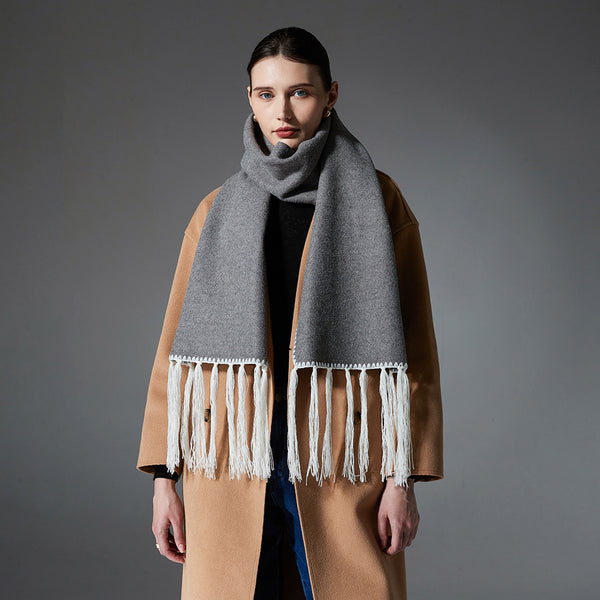 Bufanda Reversible de Lana Doble Faz con Borlas - Colores Sólidos