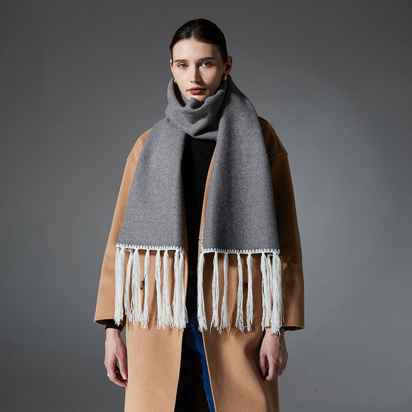Bufanda Reversible de Lana Doble Faz con Borlas - Colores Sólidos