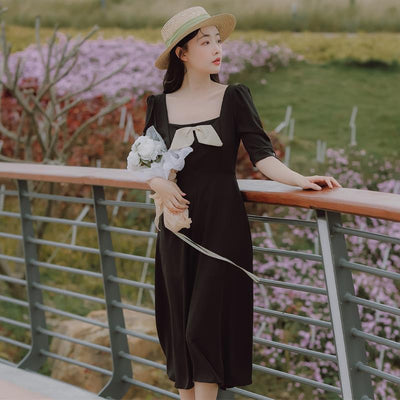 Vestido Retro Francés con Escote Cuadrado y Lazo - Image 11