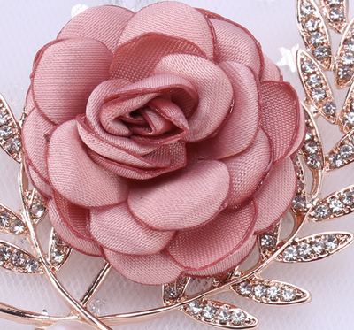 Broche Floral Temperamental para Suéter y Cardigan - Accesorio de Moda Femenina - Image 10