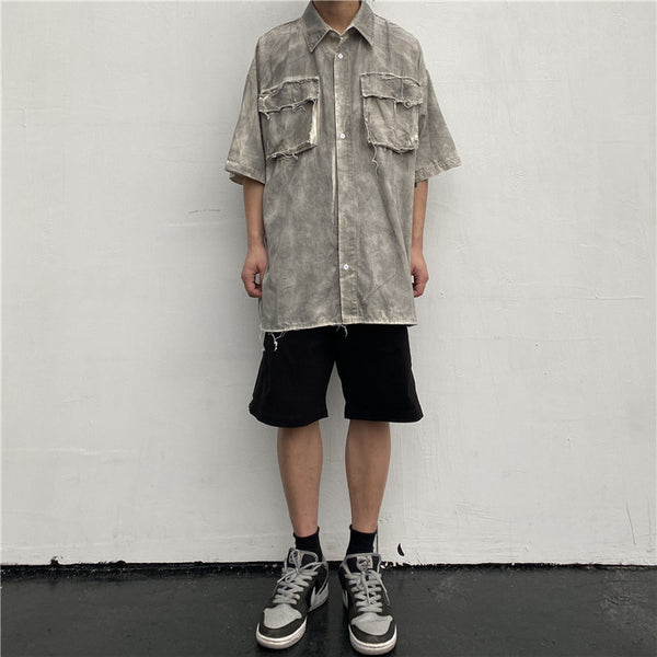 Camisa de Manga Corta con Detalles Desgastados