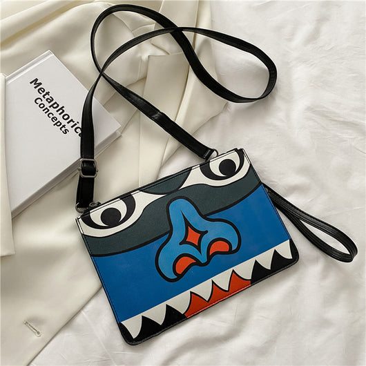 Bolso Clutch Envelope con Diseño Graffiti y Correa Diagonal - Image 6
