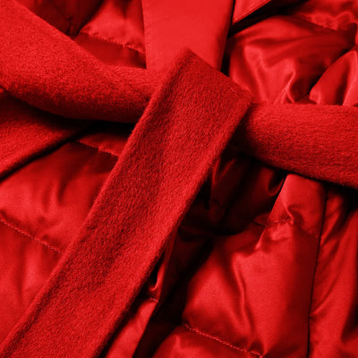 Chaqueta Acolchada con Capucha y Parches de Encaje para Mujer - Image 16