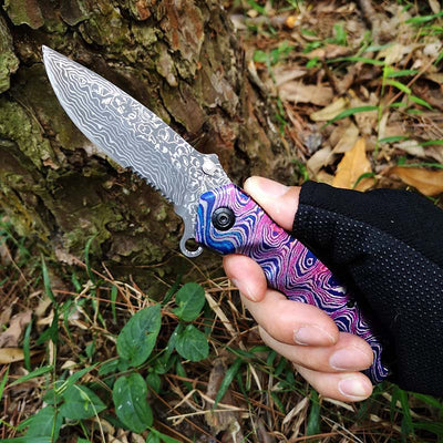 Cuchillo Plegable de Acero Inoxidable con Hoja Damasco para Exterior