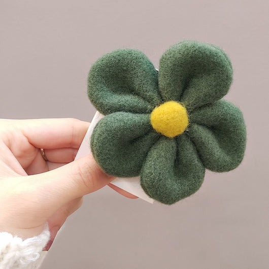 Estuche Redondo de Cuero Sintético Afelpado con Diseño de Flor - Image 6