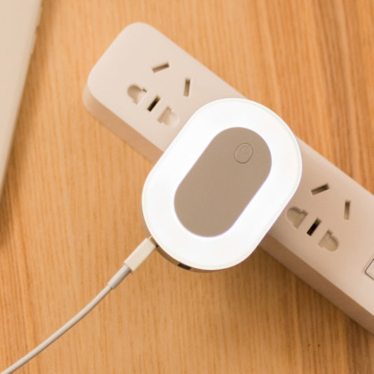 Cargador Inteligente Dual USB con Luz Nocturna LED