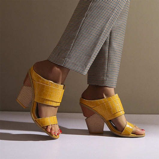 Sandalias y Pantuflas de Tacón Grueso con Punta Abierta y Diseño Coordinado - Image 7
