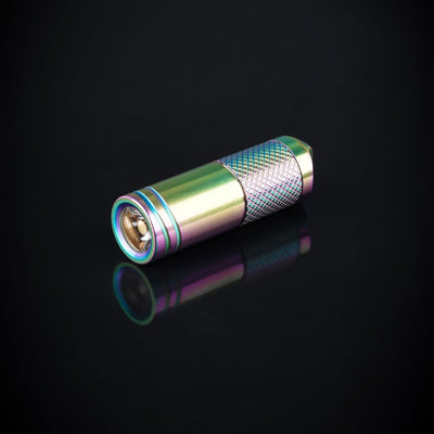 Linterna LED Recargable Ultracompacta en Titanio - Image 6
