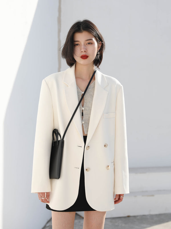 Blazer Blanco Oversize Doble Botonadura para Mujer - Largo Medio