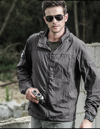 Chaqueta Cortavientos para Montaña y Alpinismo - Image 11