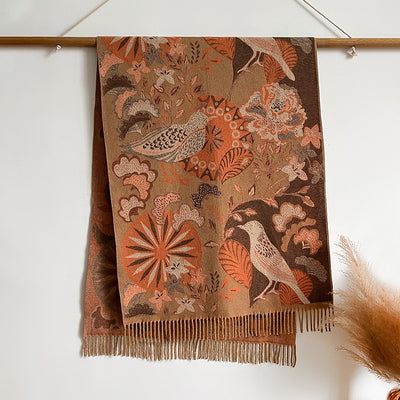 Bufanda Étnica Cálida de Diseño Floral y Aves para Mujer - Image 10