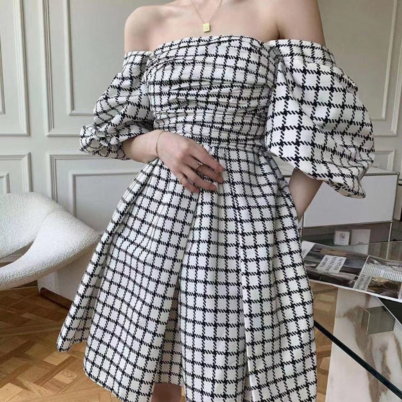Vestido Otoñal con Mangas Abullonadas, Cuadros y Lunares, Cintura Alta
