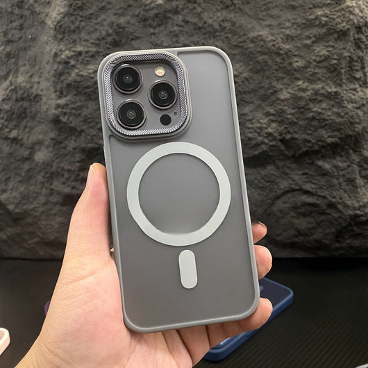 Funda Magnética Transparente Antigolpes con Efecto Esmerilado - Image 14